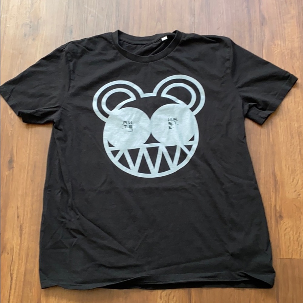 Radiohead bear shirt